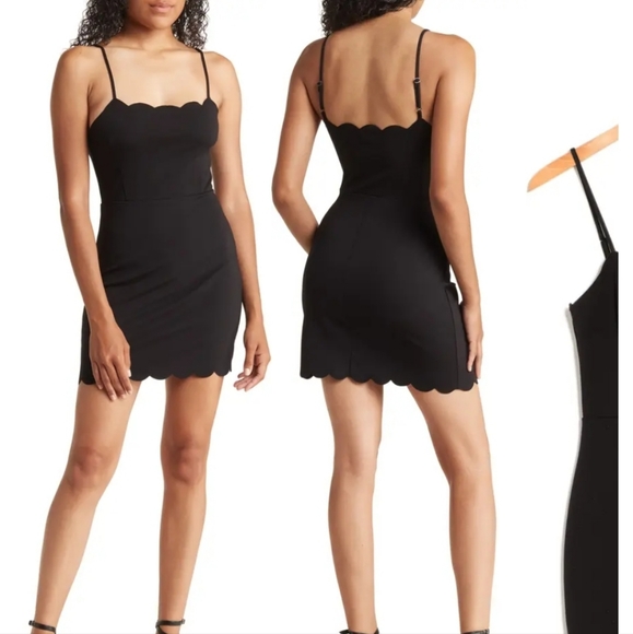 Socialite Scalloped Bodycon Mini - Picture 2 of 2